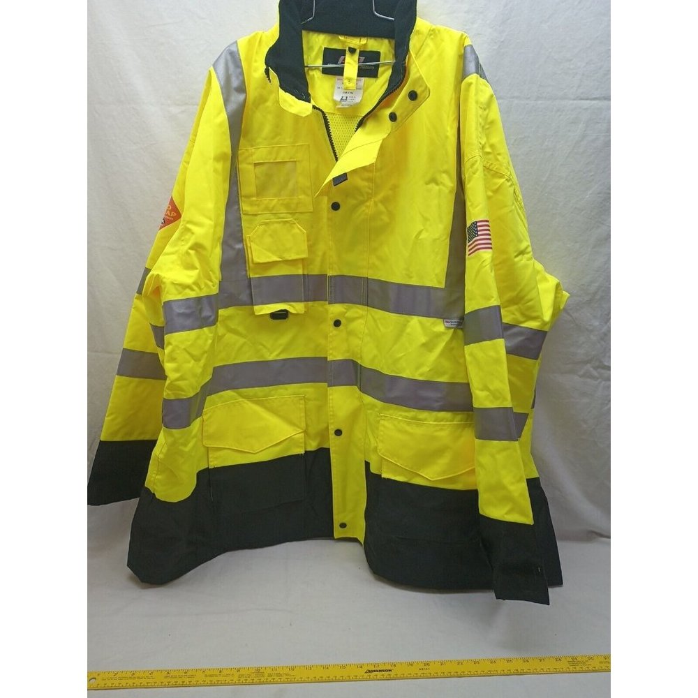 PIP Protective Industrial Products Reflective 343-1756 5X Has Name And Patches.